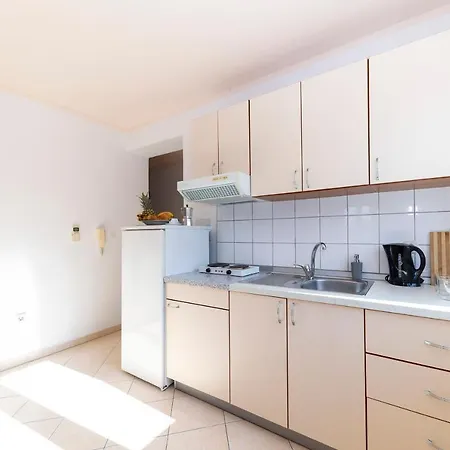 Seaside 2 Apartment Bibinje