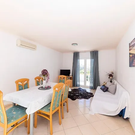 Seaside 2 Apartment Bibinje