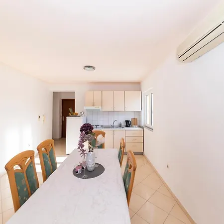 Apartment Seaside 2 Bibinje